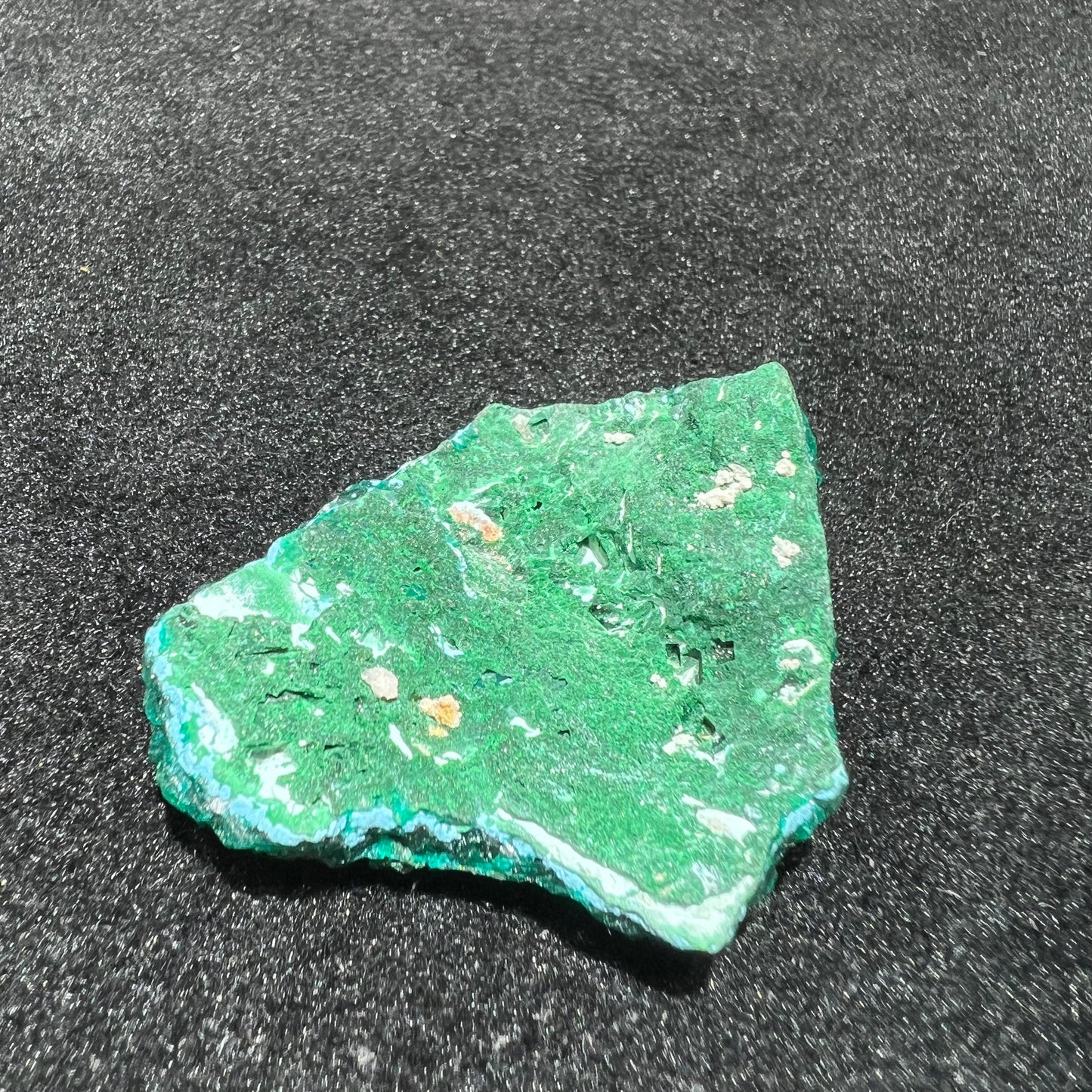 Dioptase specimen