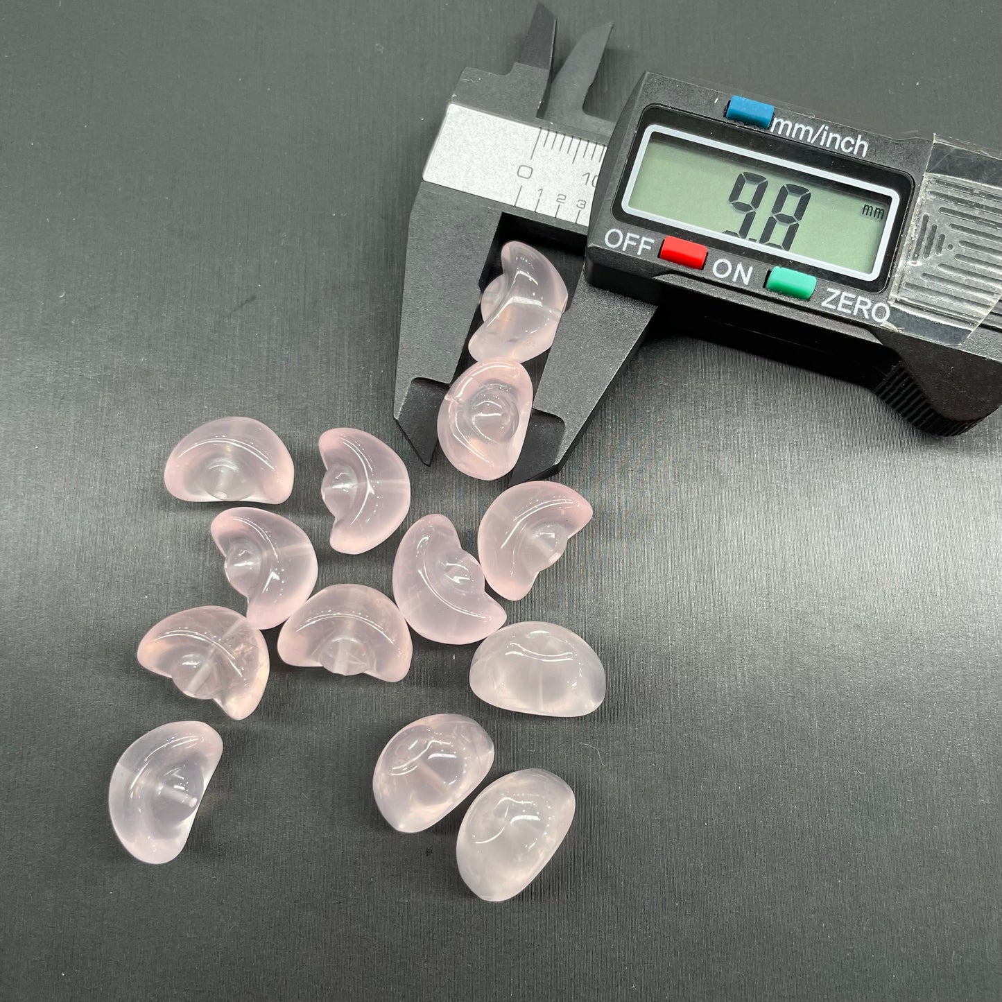 Rose quart yuanbao bead