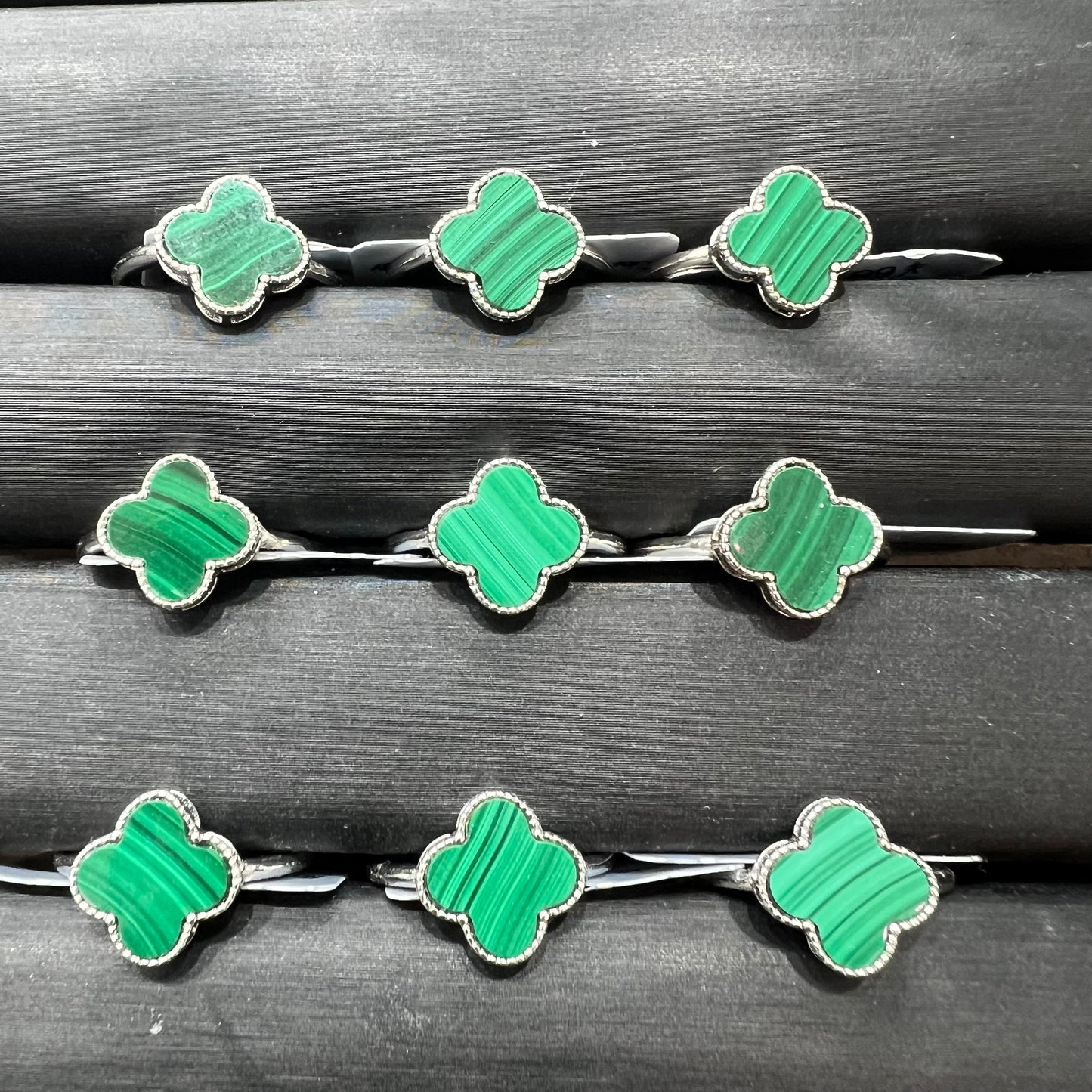 Malachite ring silver