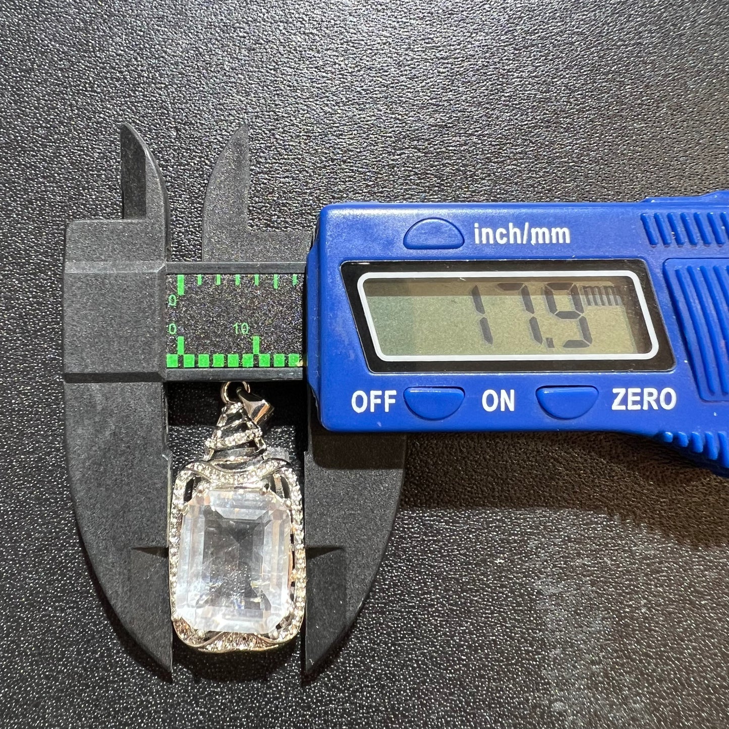 Clear quartz pendant