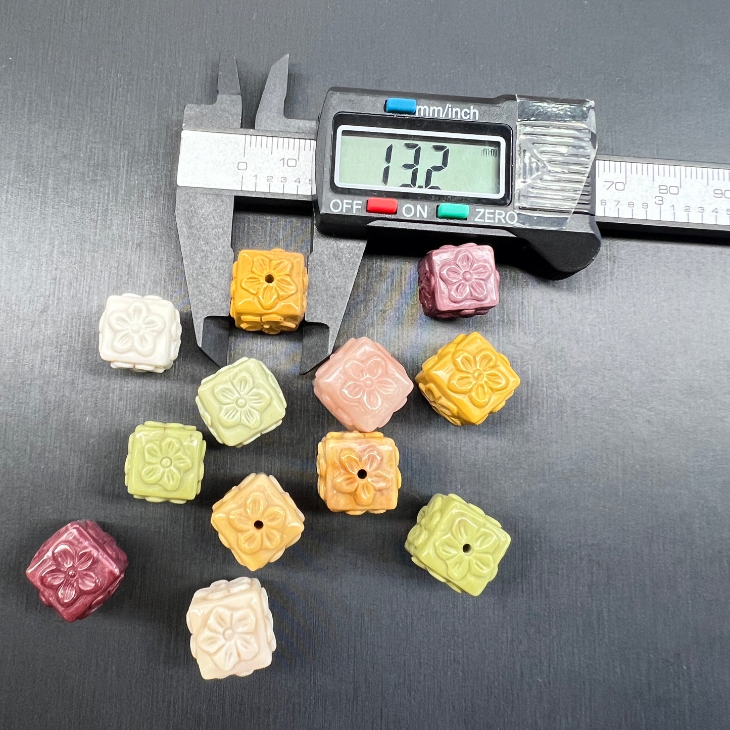 Alashan agate square bead