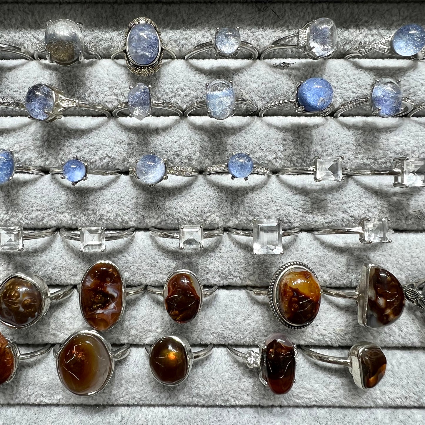 Dumortierite & hyaline & fire agate