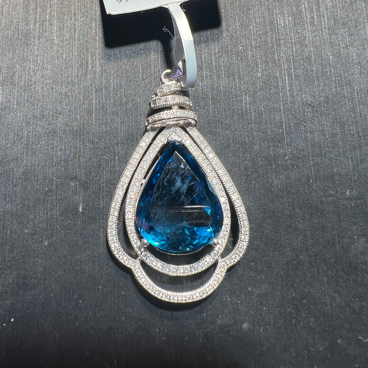 Topaz pendant silver925