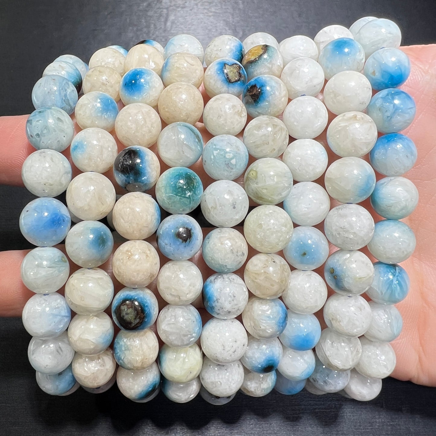 Blue velvet stone bracelet