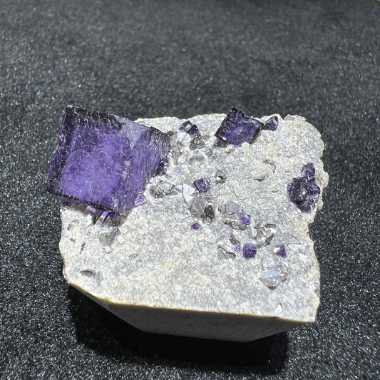 Yaogangxian fluorite specimen