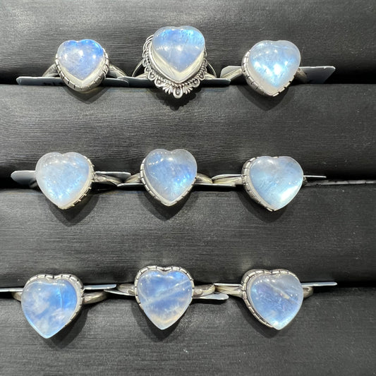 Moon stone ring silver