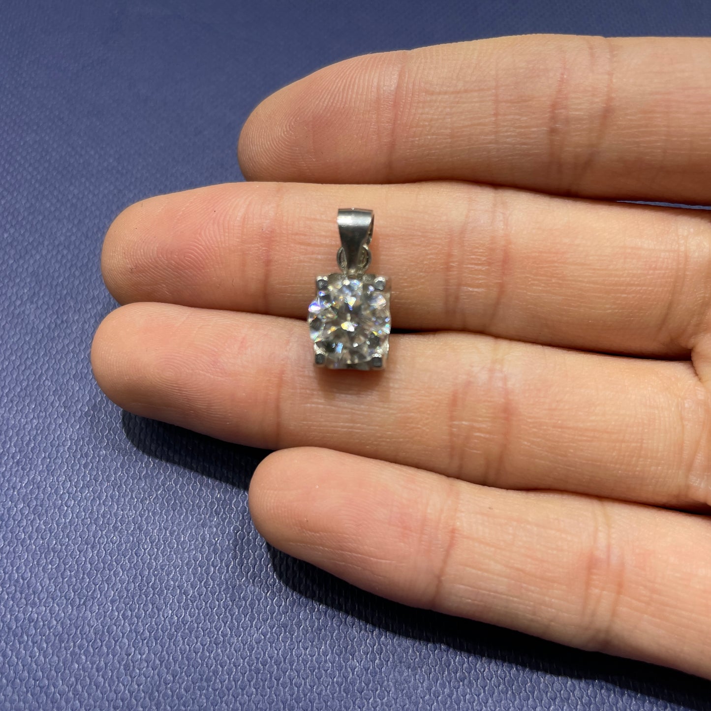 Mosang diamond pendant silver 925