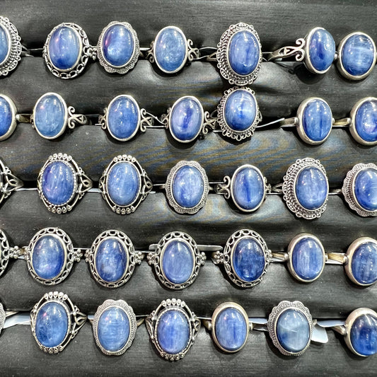 Kayanite ring silver