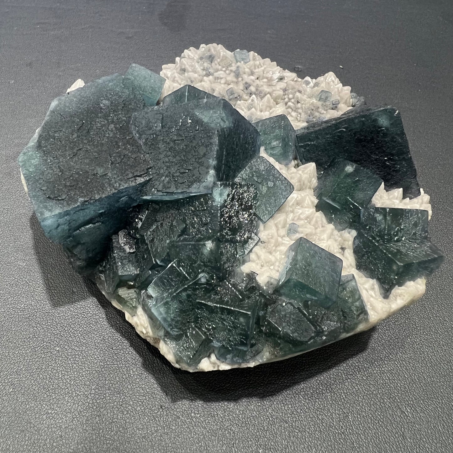 Fluorite specimen