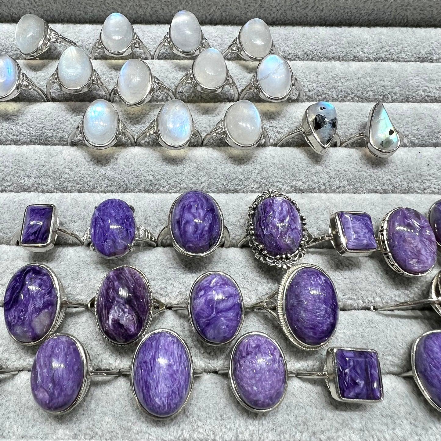 Rainbow moon stone & chariot ring silver