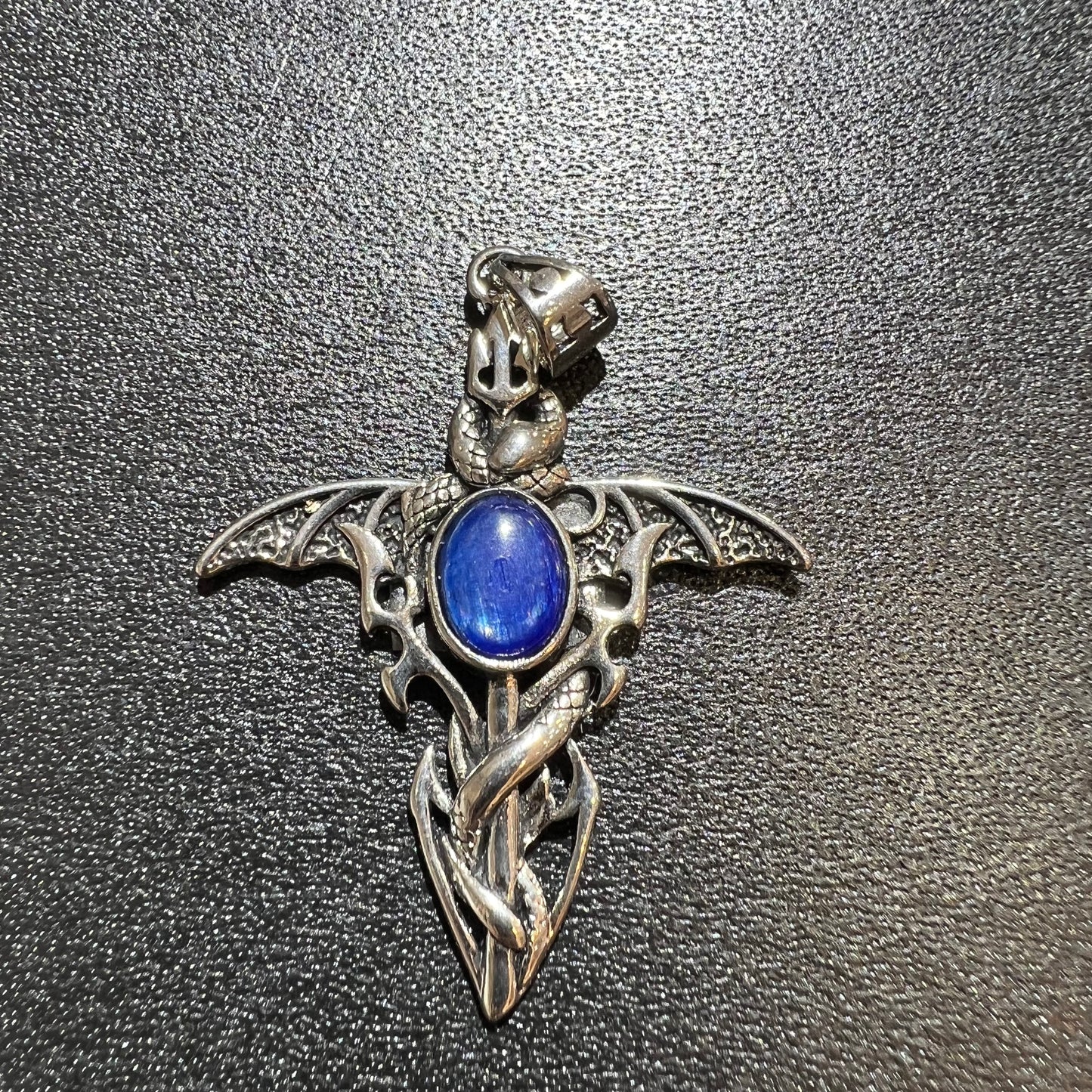 Kayanite pendant