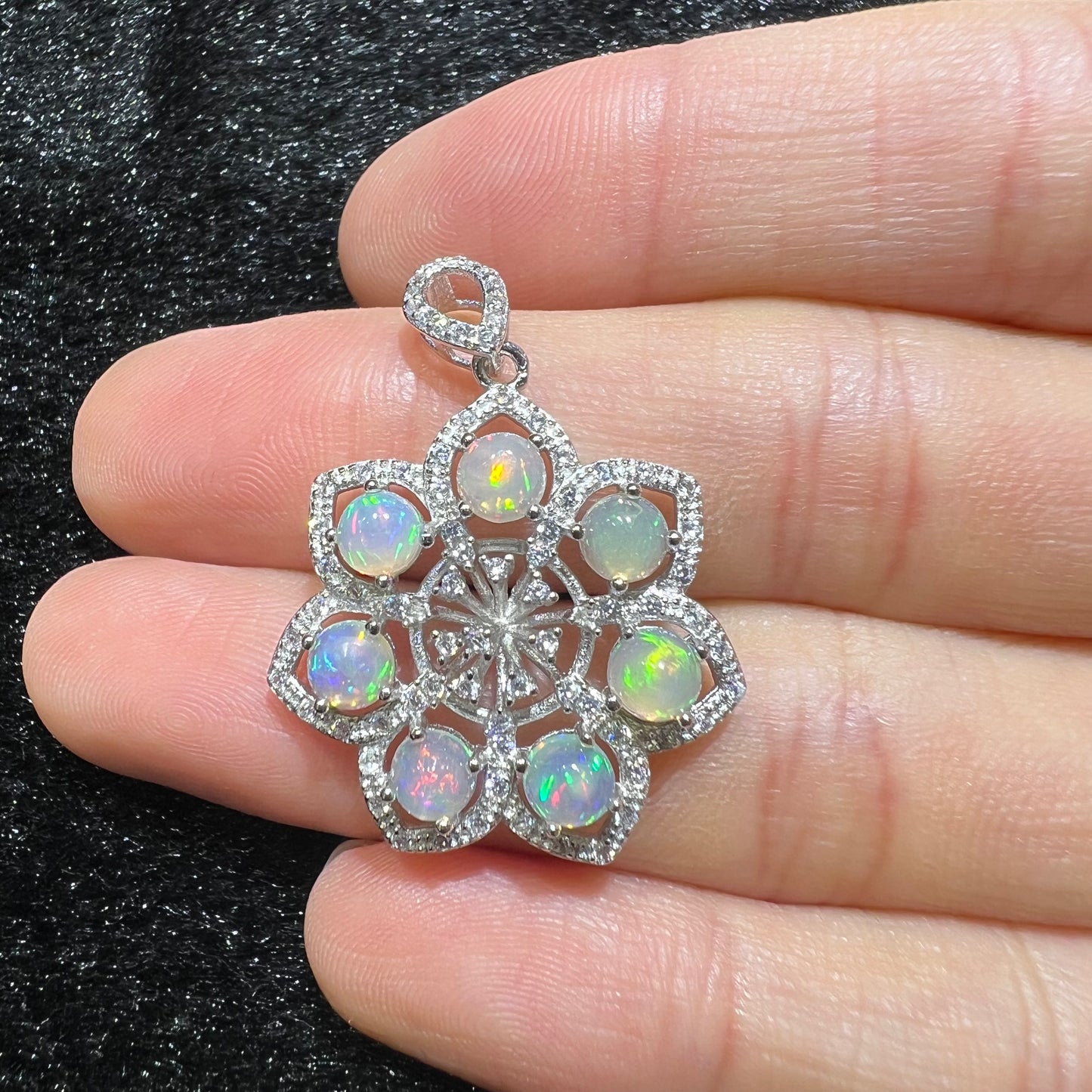 Opal pendant silver 925