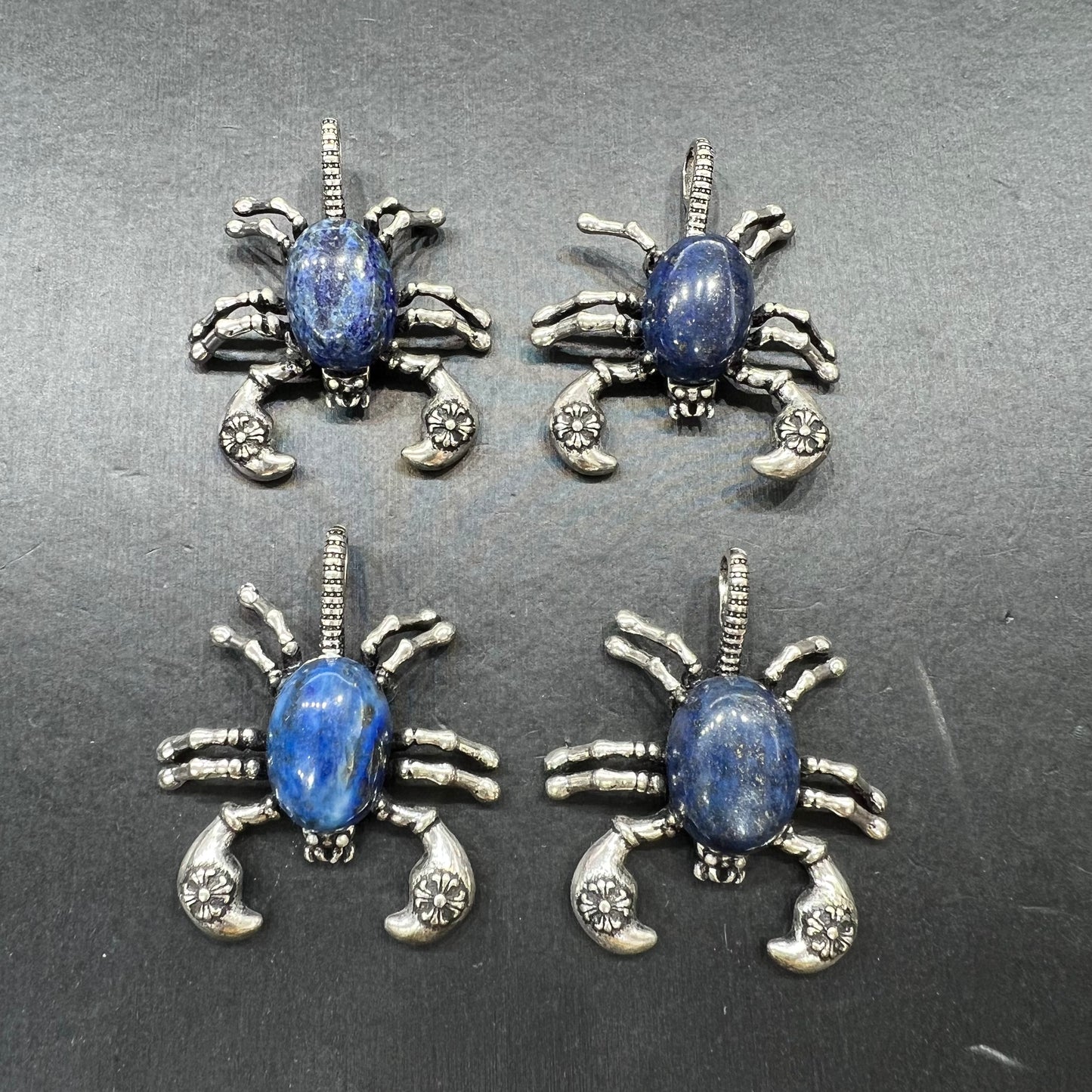 Scorpio pendant copper