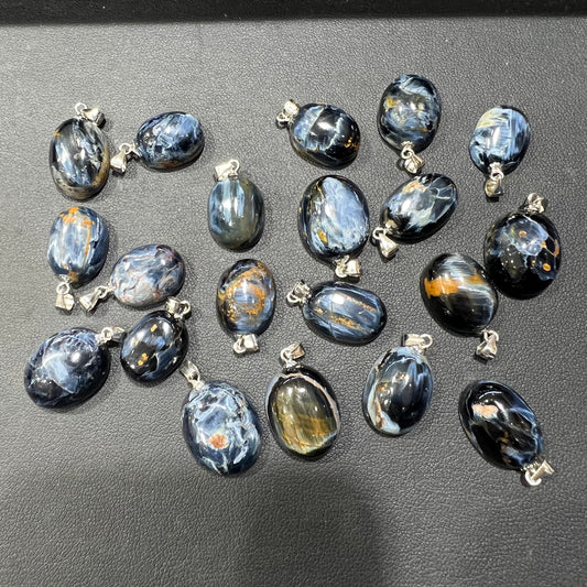 Petersite pendant silver