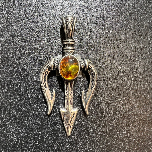 Flower amber pendant