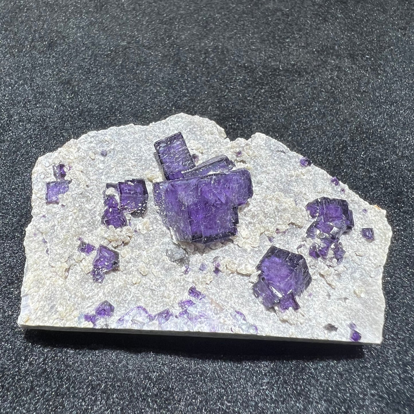 Yaogangxian fluorite specimen