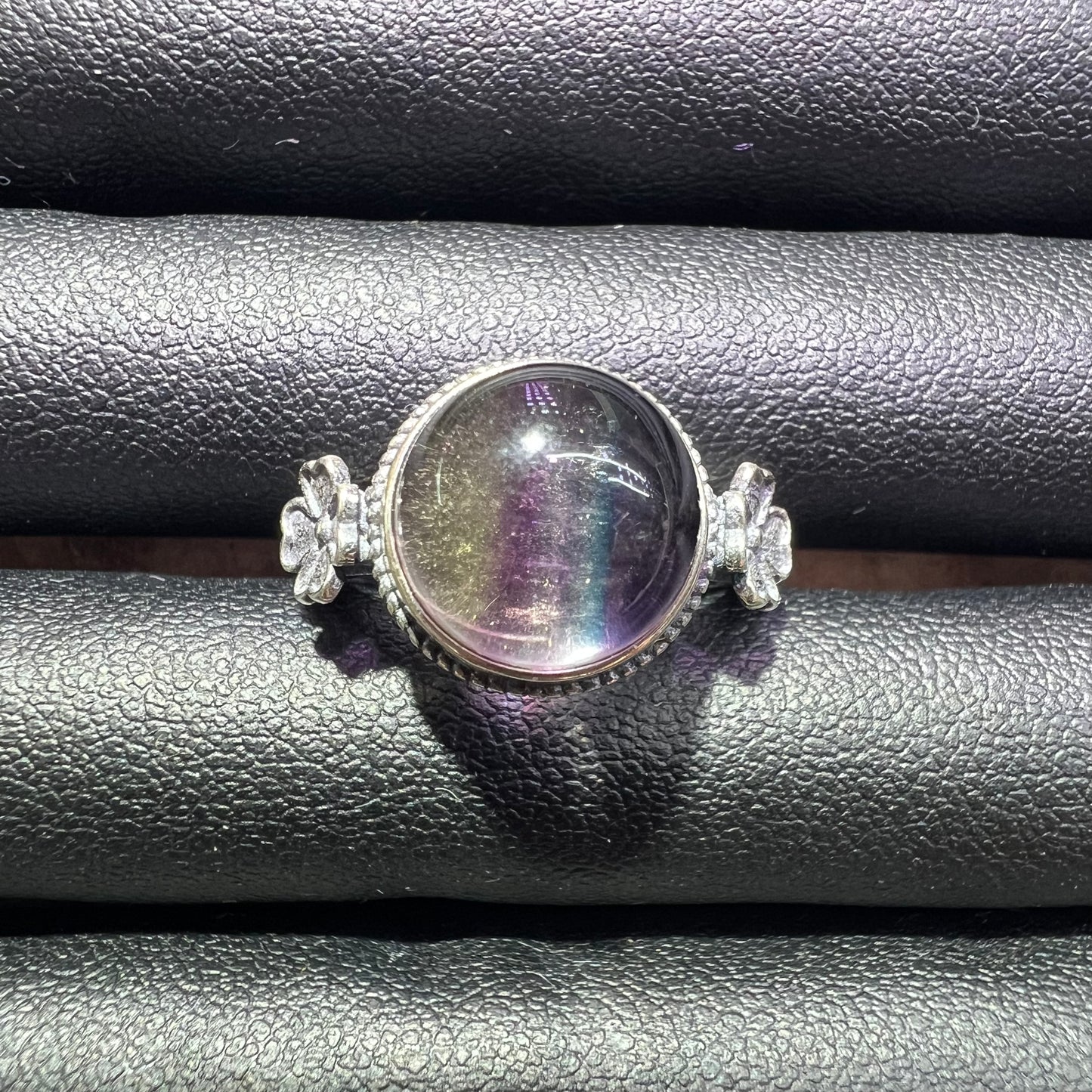 Fluorite ring