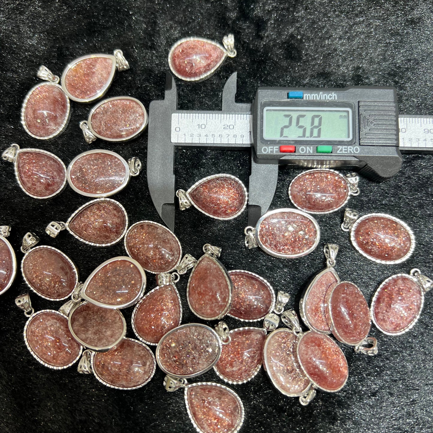 Strawberry quartz pendant