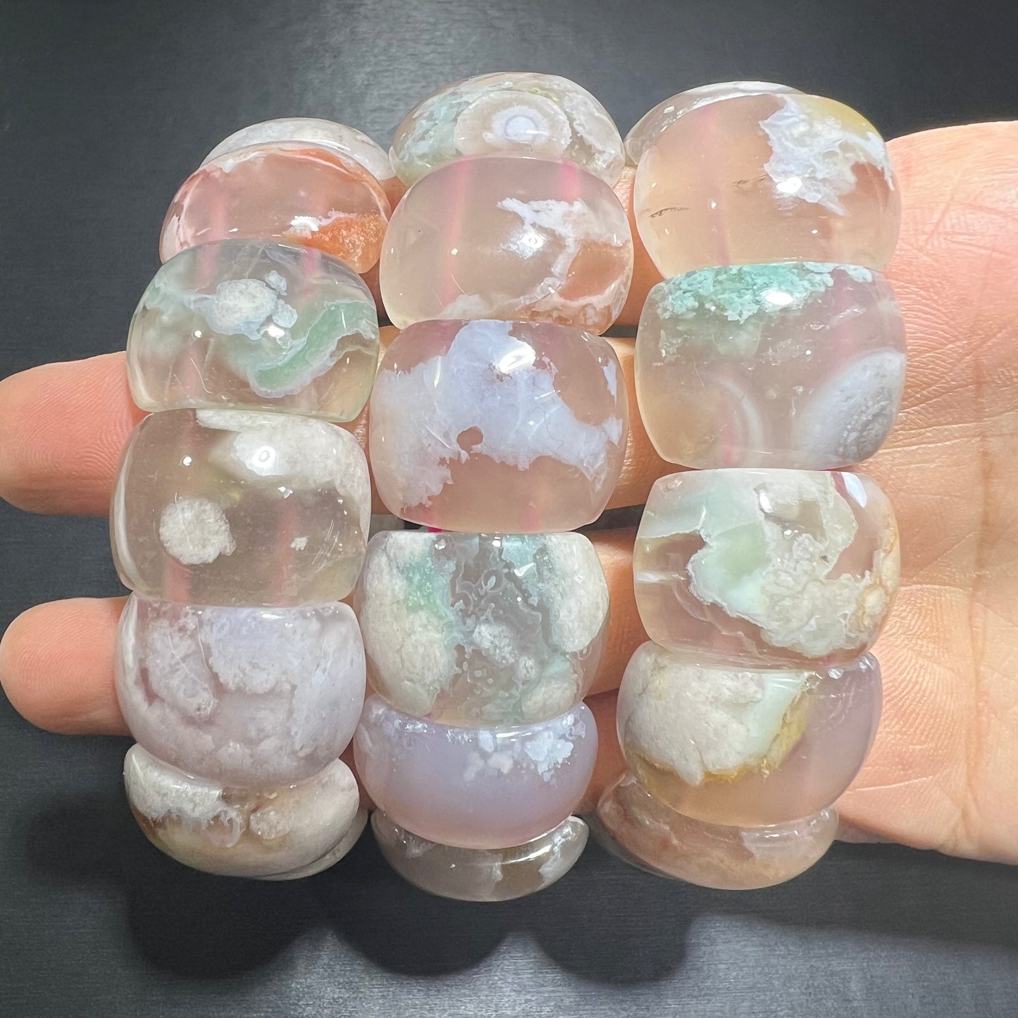 Flower agate bracelet