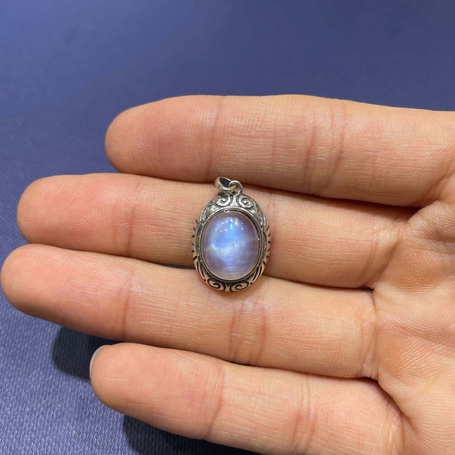 Moon stone pendant silver 925