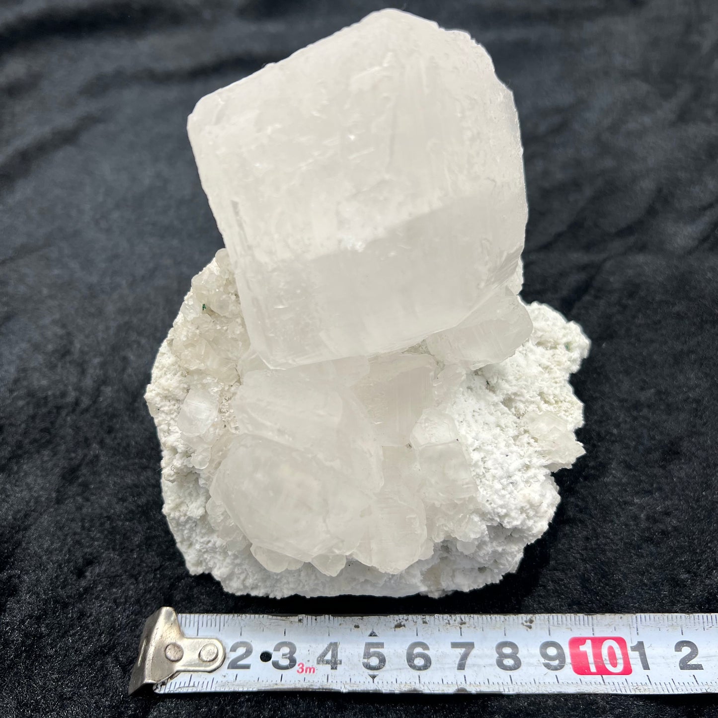 Yaogangxian calcite specimen