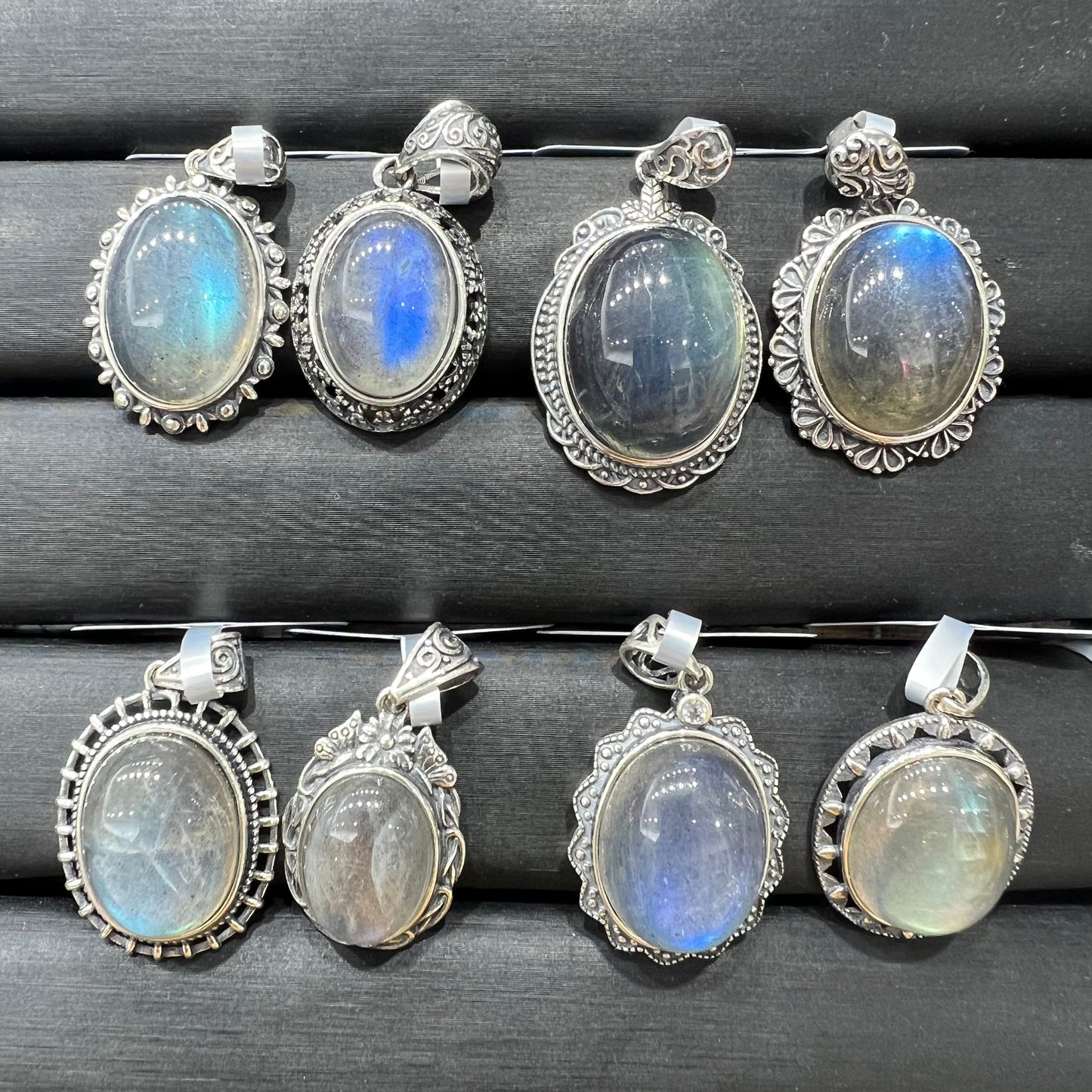 Labradorite pendant silver
