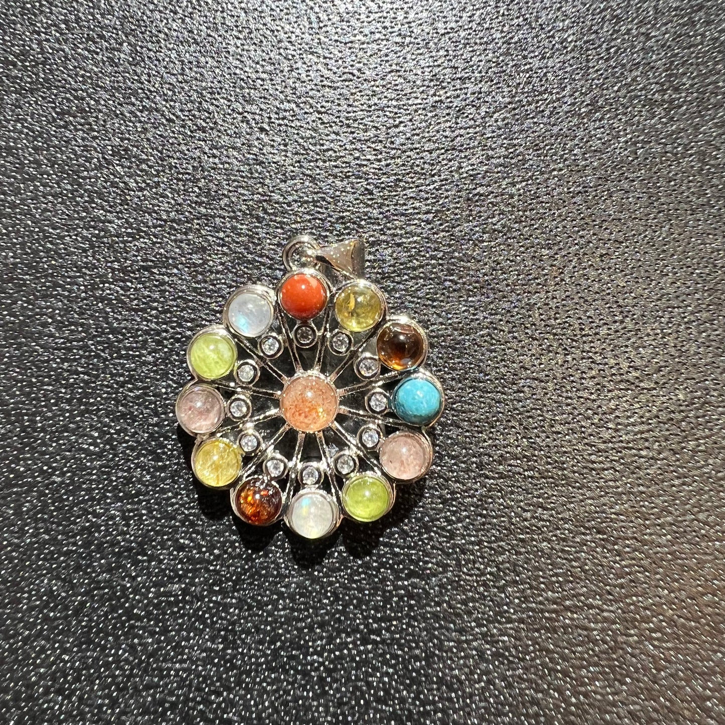 Colored crystal pendant
