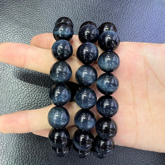 Blue tiger eye bracelet