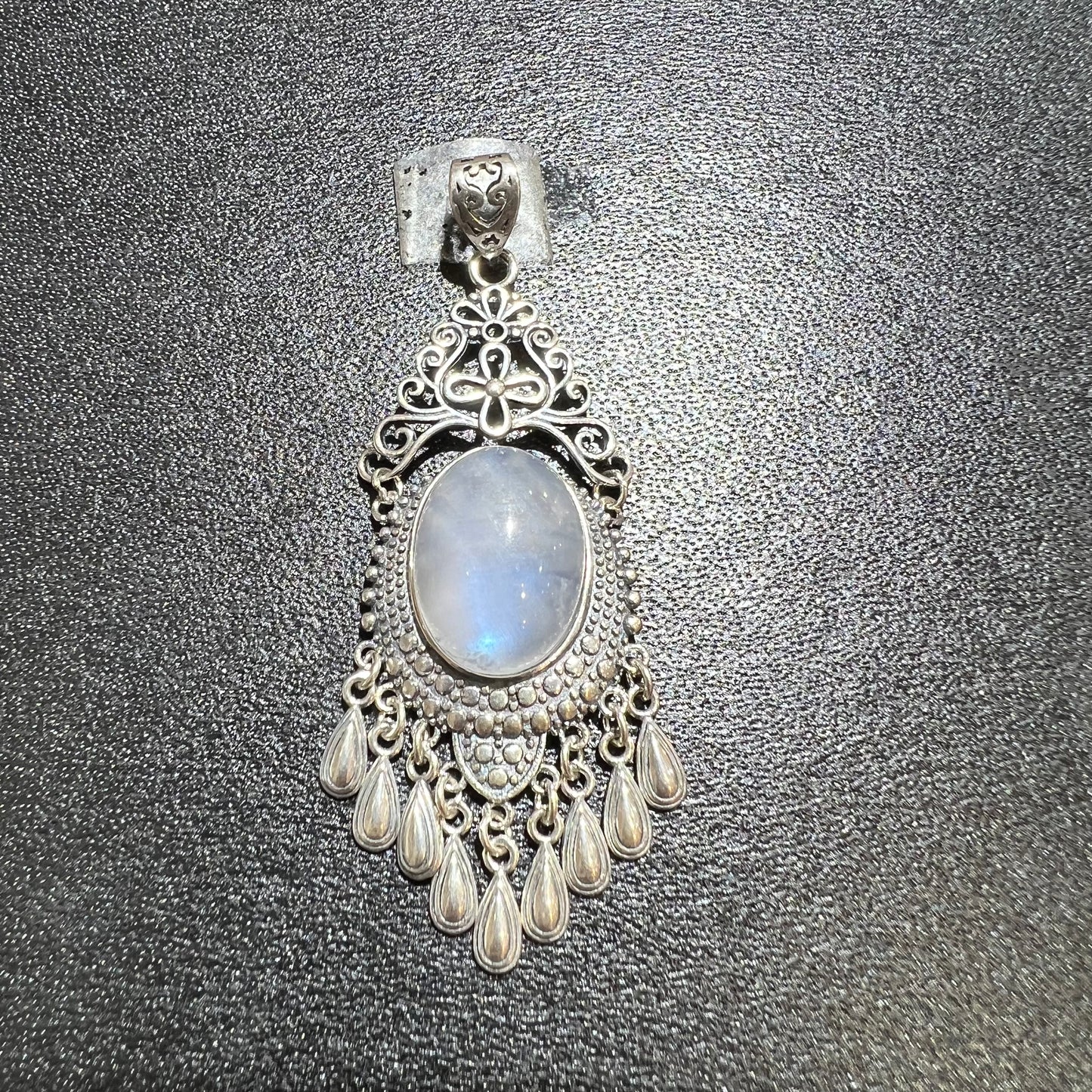 Rainbow moon stone pendant silver 925