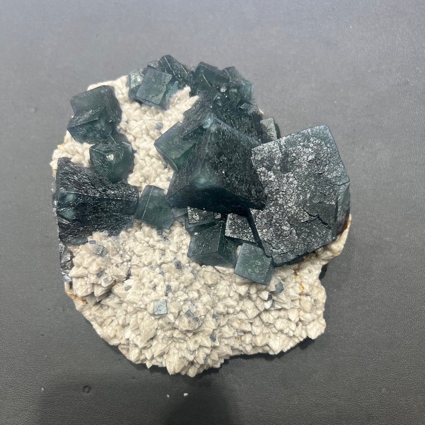 Fluorite specimen