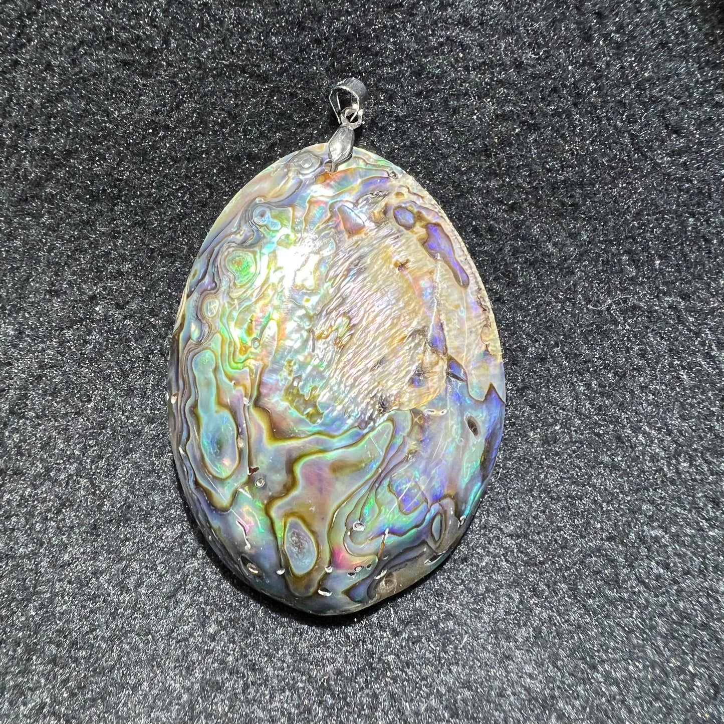 Abalone shell pendant