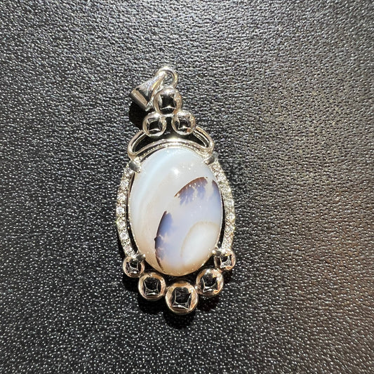 Dentritic agate pendant