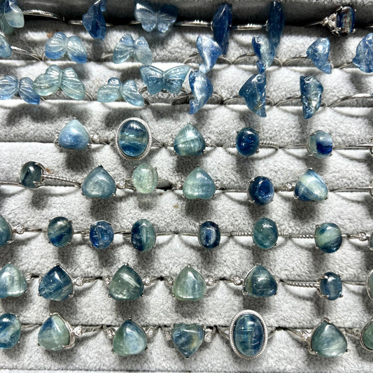 Kayanite ring silver