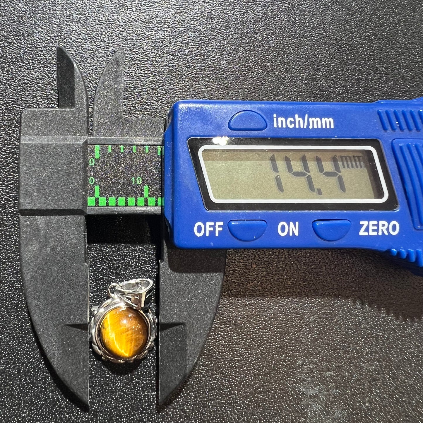 Yellow tiger eye pendant