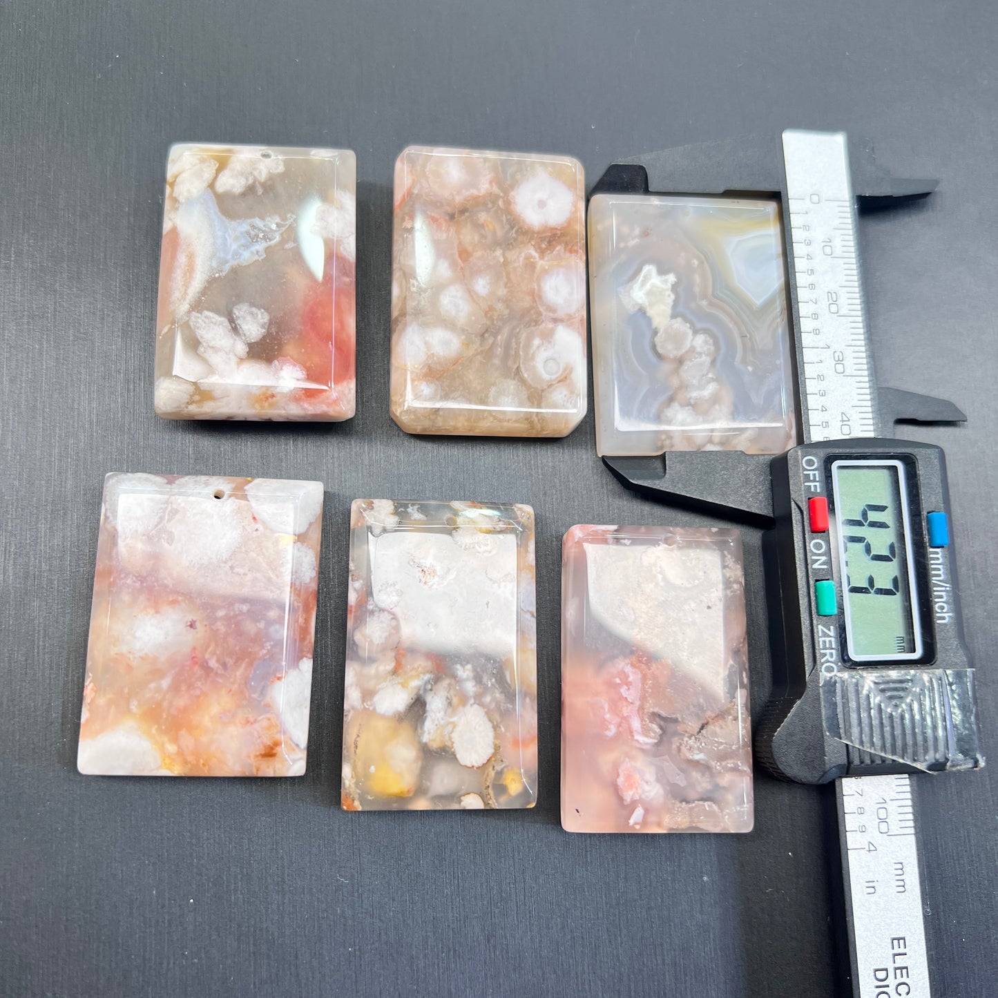 Flower agate pendant