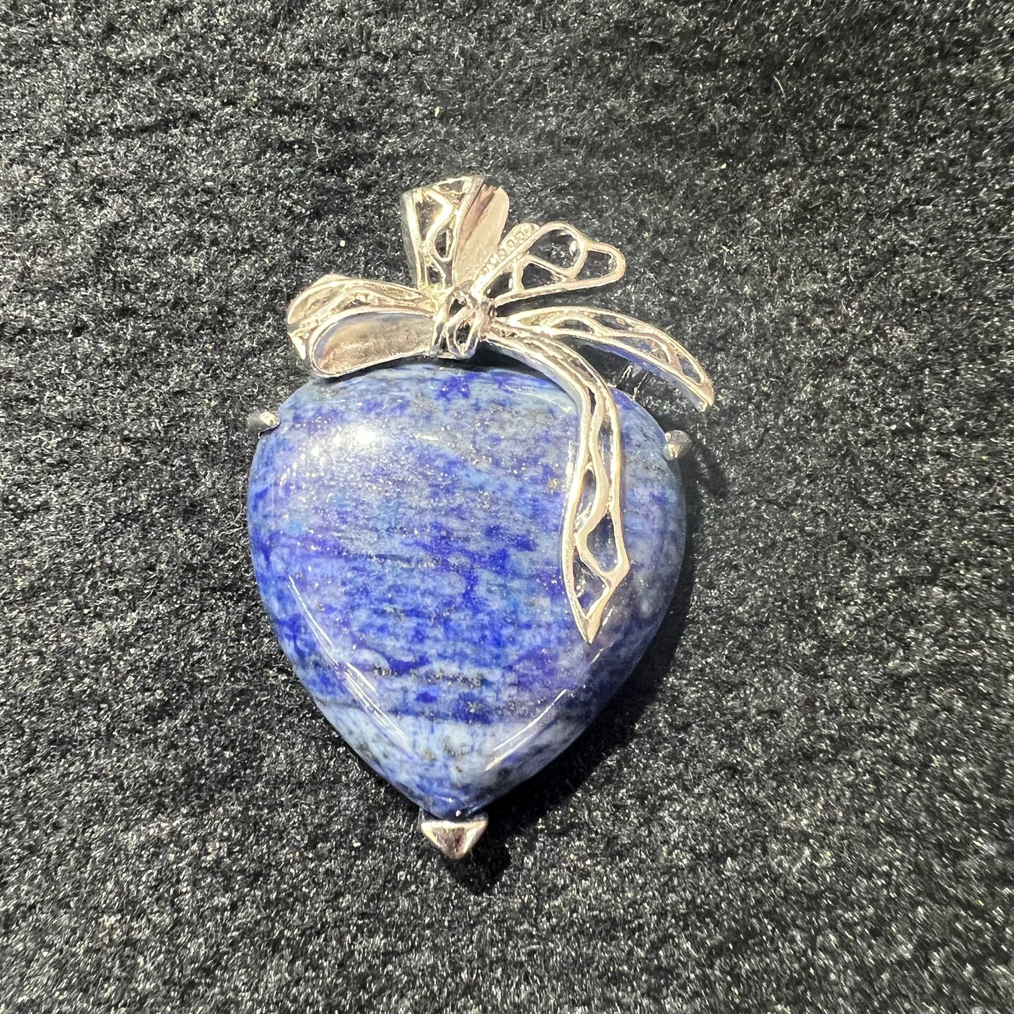 Heart pendant