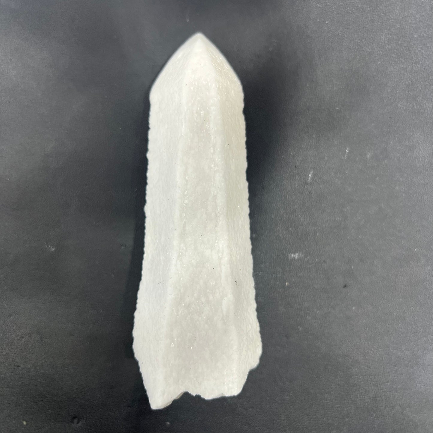 Candle quartz specimen