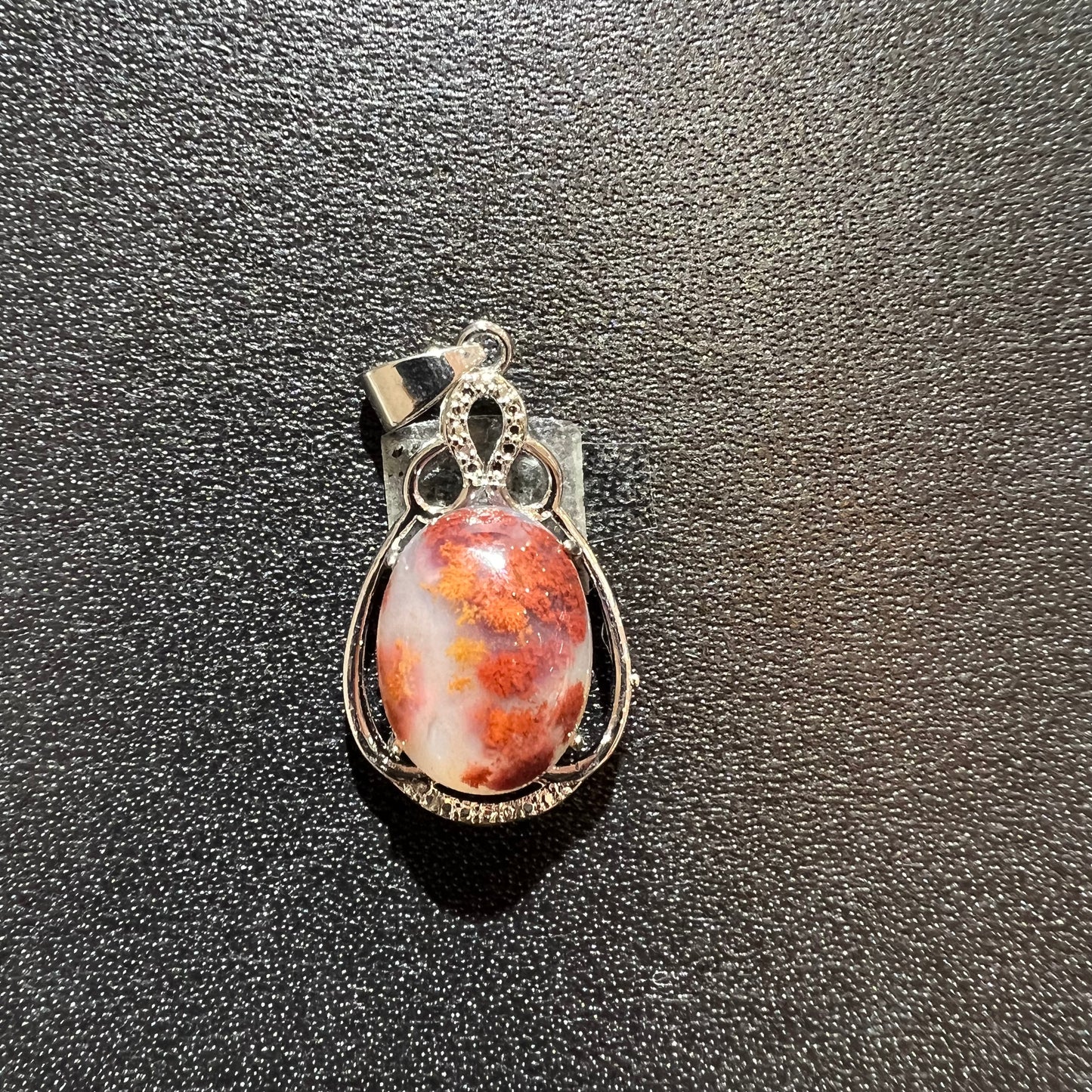 Agate pendant