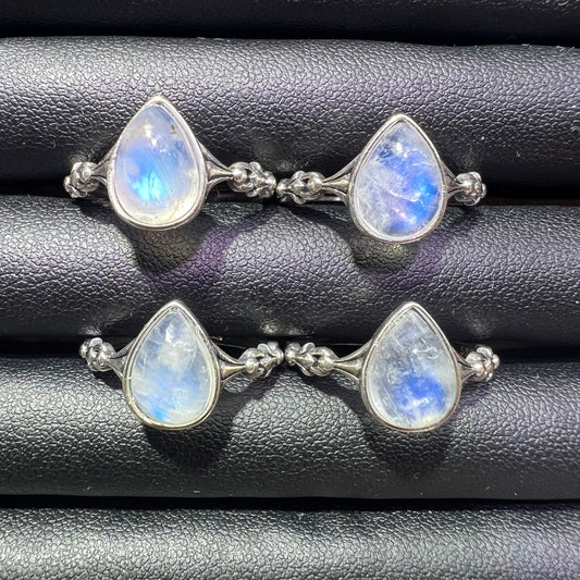 Rainbow moon stone silver ring