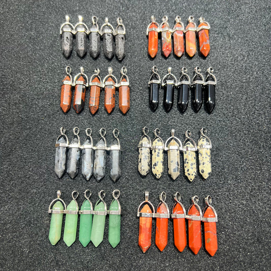 Double point pendant