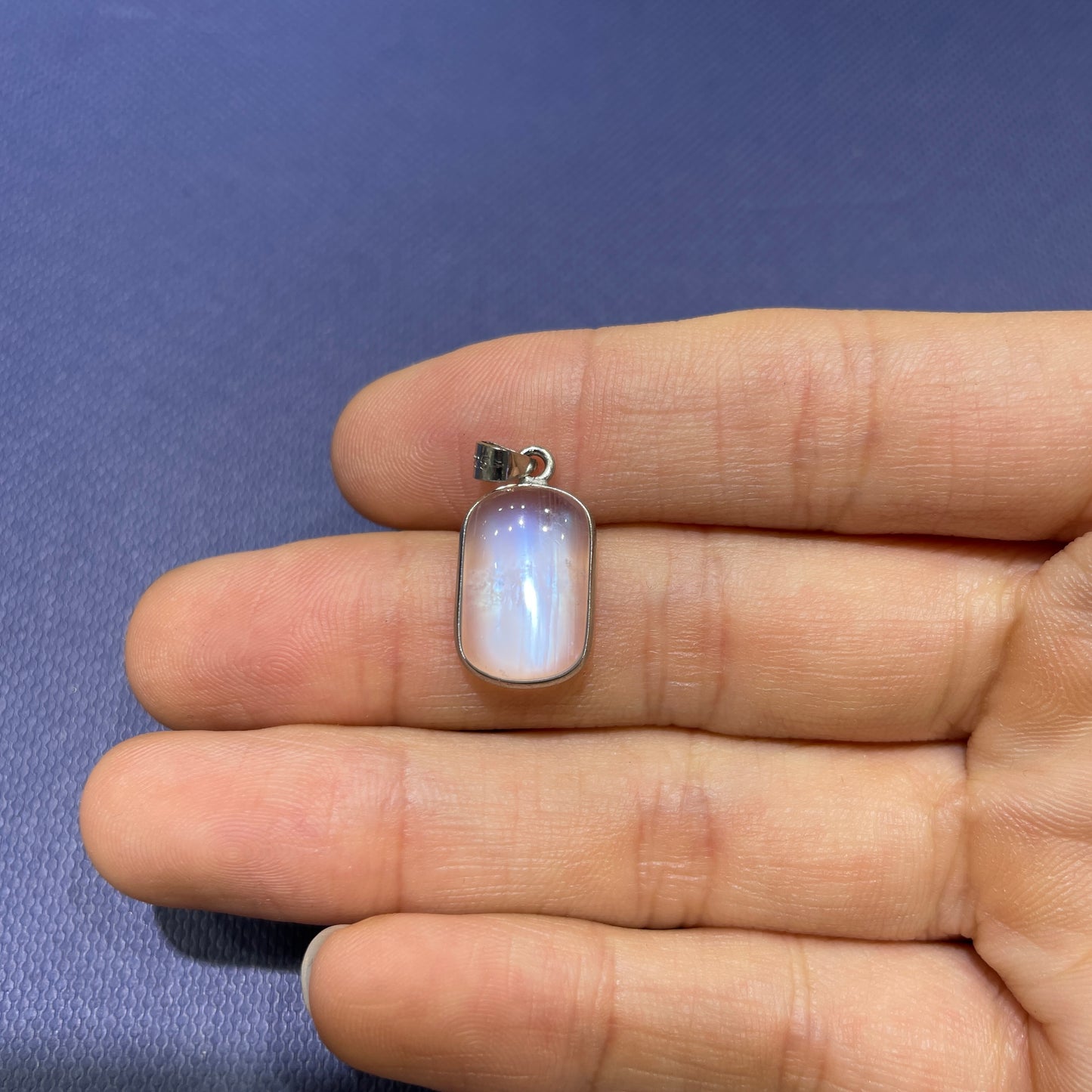 Moon stone pendant silver 925