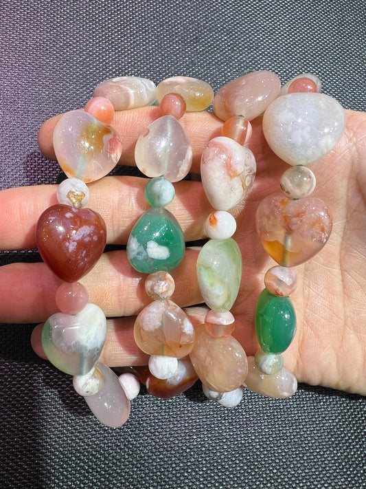 Flower agate hearts bracelet